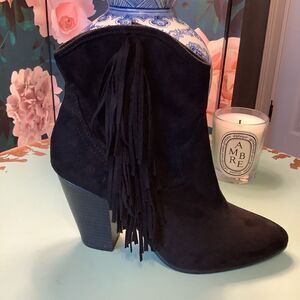 Zigi Girl Black Fringed Booties